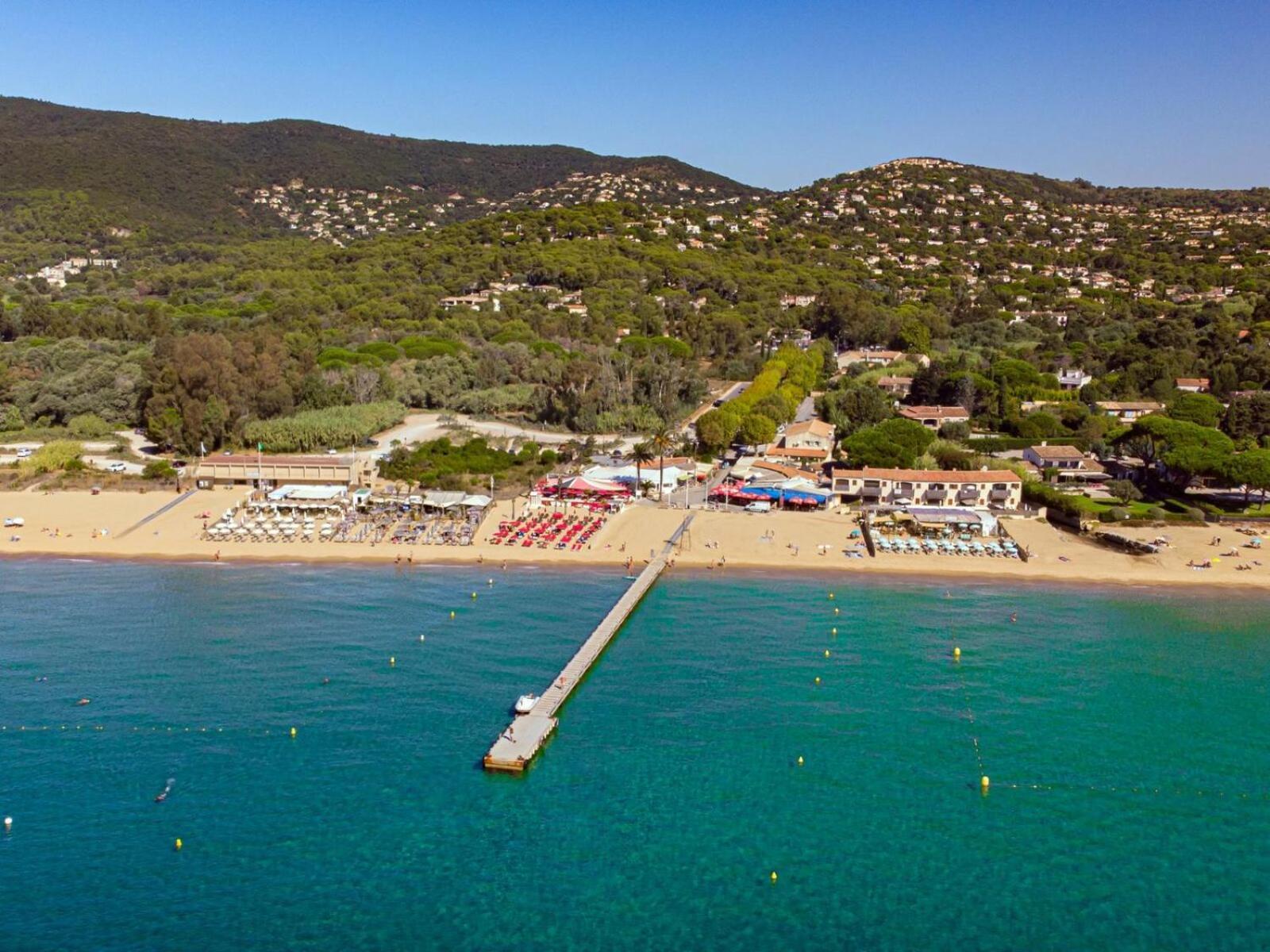 Appartement Residence Santa Barbara Avec Piscine Et A 750M De La Plage Cavalaire-sur-Mer Esterno foto